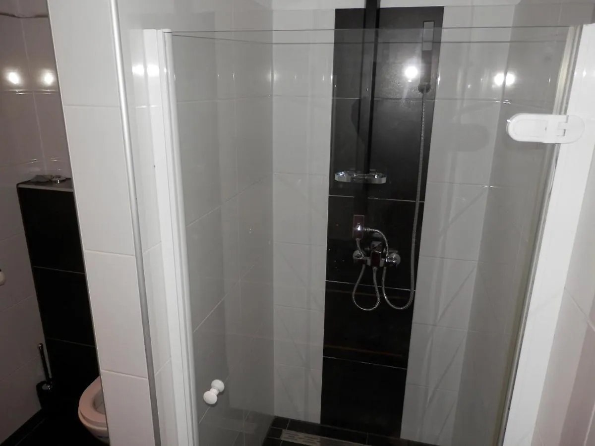 Sirena Apartment Pula 0*,  Croatia